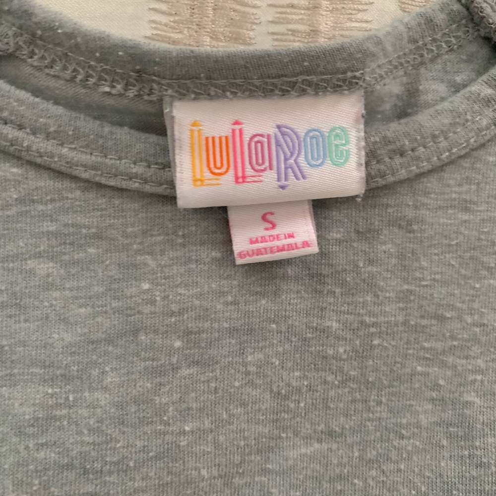 LuLaRoe Randy Top - Picture 2 of 3